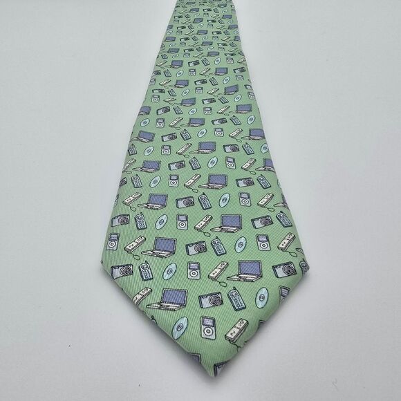 Vineyard Vines Custom Collection Stroz Friedberg Men's Silk Tie Green 3x60 - Picture 3 of 8